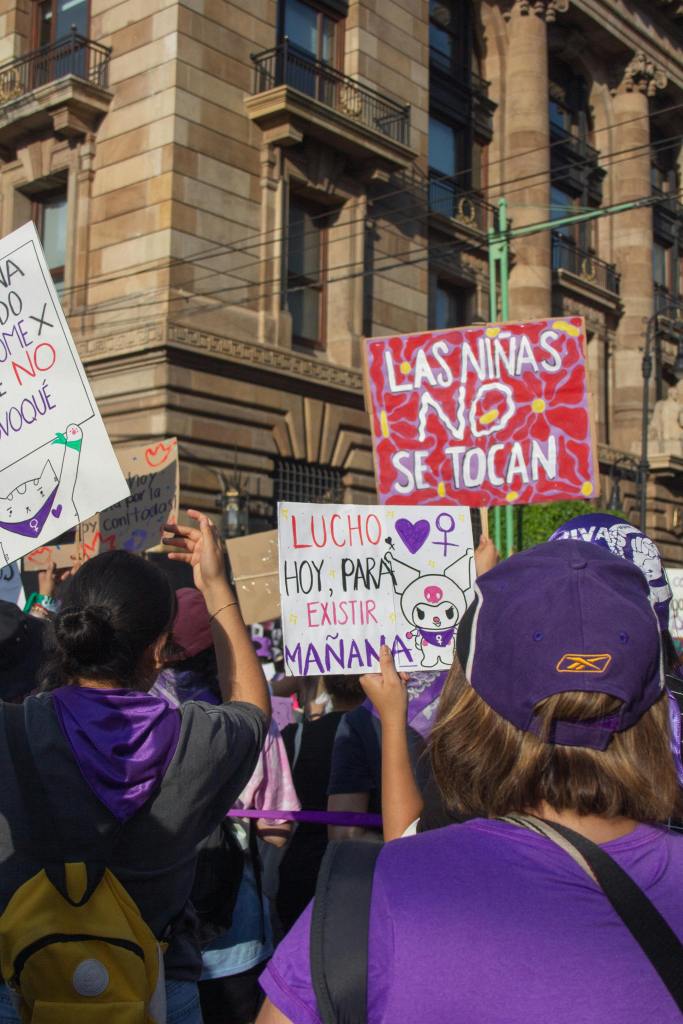 Fotografía: Noemí Jiménez: https://www.pexels.com/photo/women-s-rights-march-in-ciudad-de-mexico-31229720/